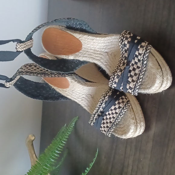 Kate Spade Black & Tan Woven Espadrille Ribbon Wedge Sz 7 - Picture 5 of 11